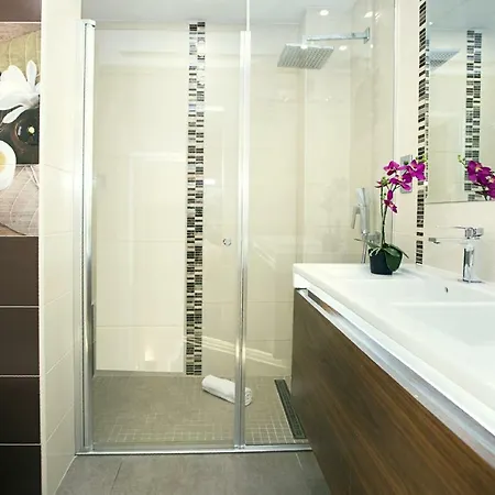 Monko - La Nogalera, Luxury & Comfort Apartment
